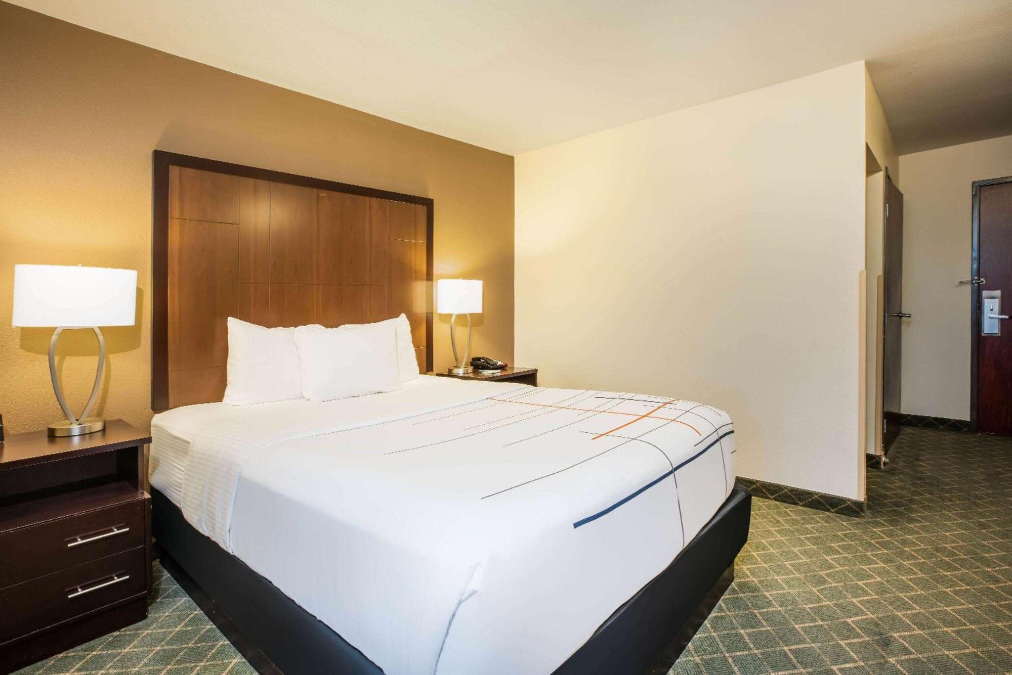 Hotel La Quinta By Wyndham Portland Airport Exterior foto